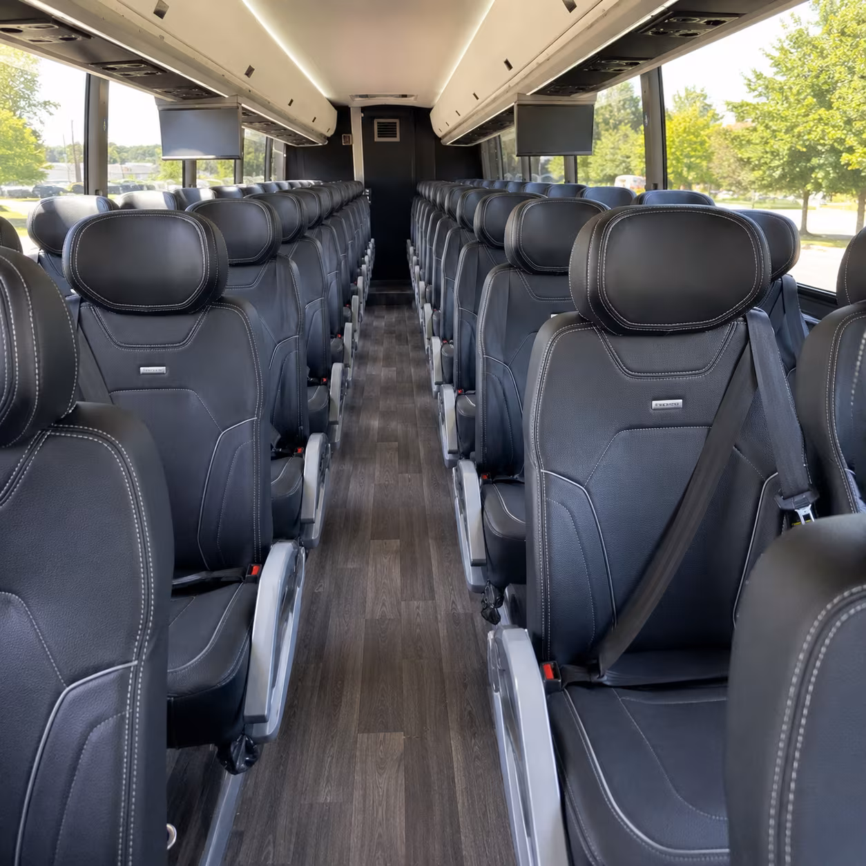 Rent a Bus to Fayetteville Dogwood Festival