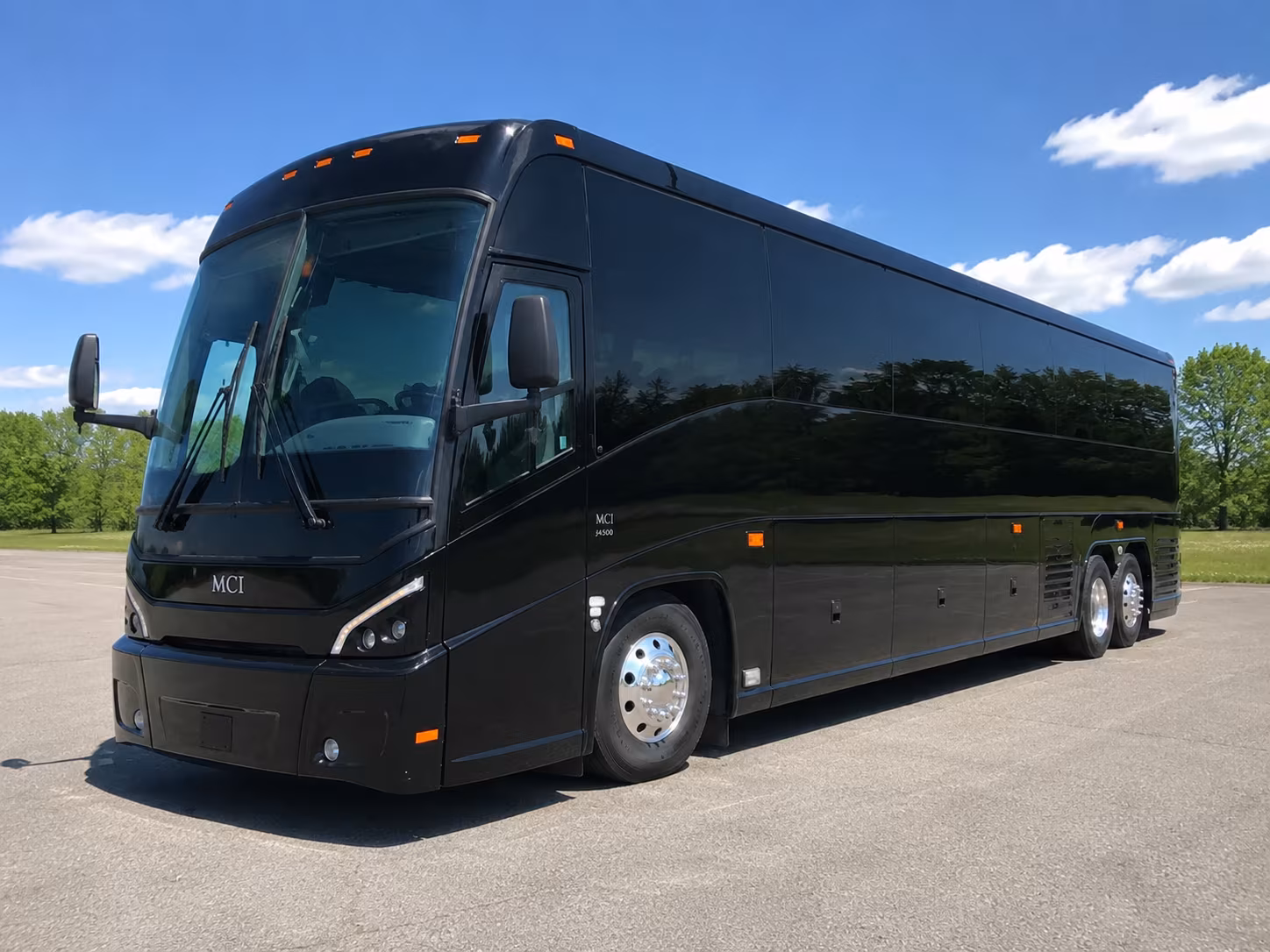 40-56 Passenger Charter Bus Exterior
