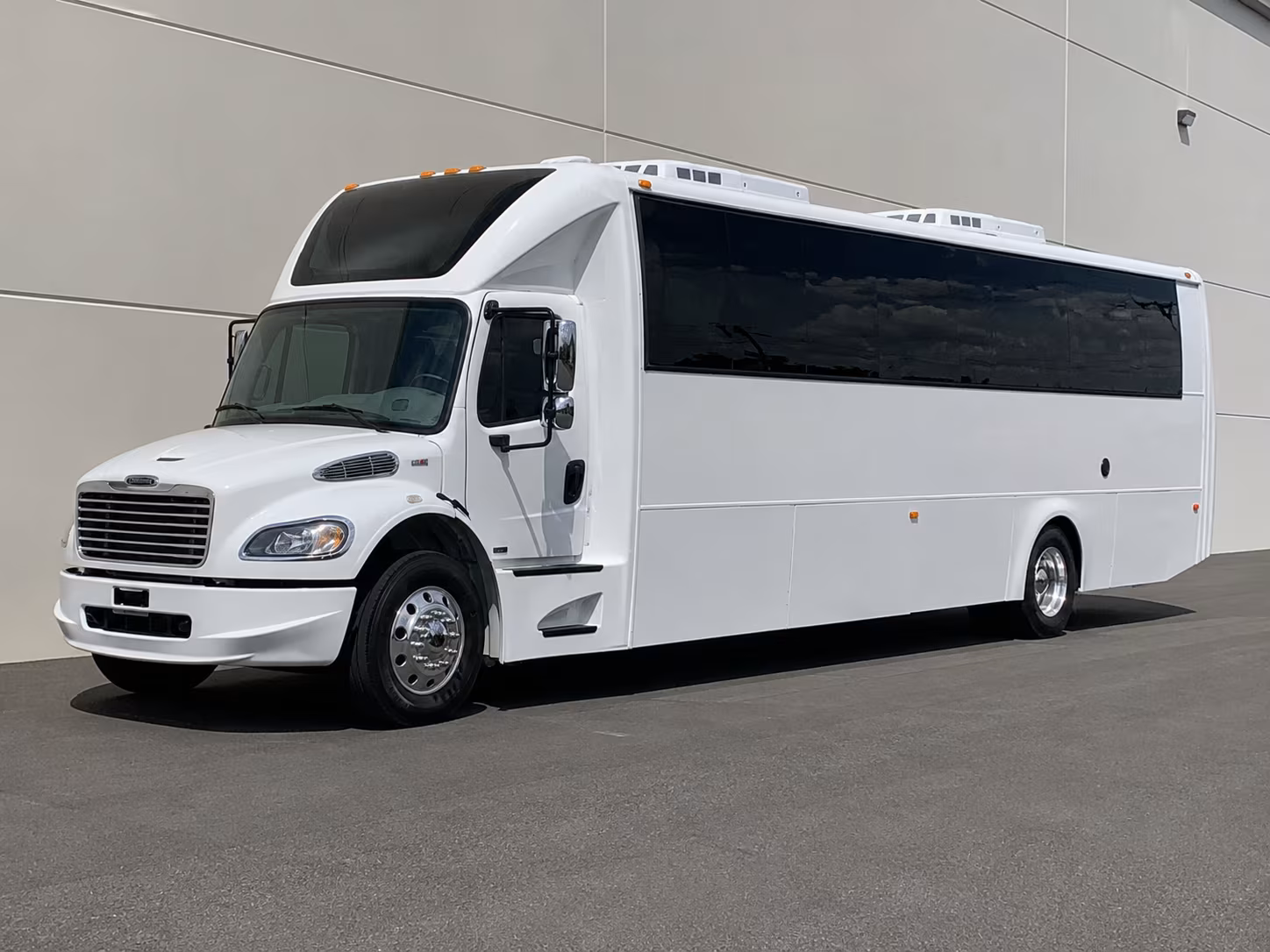 Fayetteville Birthday, Sweet 16, & Quinceañera Transportation group transportation